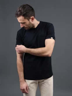 UES Ramayana Crew-Neck Pocket T-Shirt Black