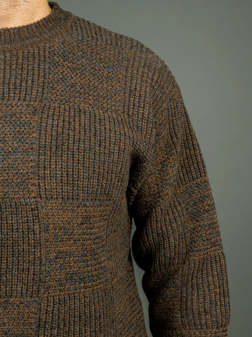 Loop & Weft Merino Super Lamb Switch Panel Crewneck Sweater Deep Clay Brown 7 Loop & Weft Merino Super Lamb Switch Panel Crewneck Sweater Deep Clay Brown