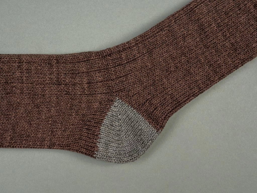 Nishiguchi Kutsushita Recycled Cotton Ribbed Socks Brown 6 Nishiguchi Kutsushita Recycled Cotton Ribbed Socks Brown