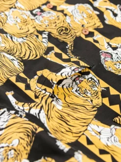 NEW ARRIVALS Samurai Jeans SSA22-HT One Hundred Tiger Shirt Black 41 NEW ARRIVALS Samurai Jeans SSA22-HT One Hundred Tiger Shirt Black