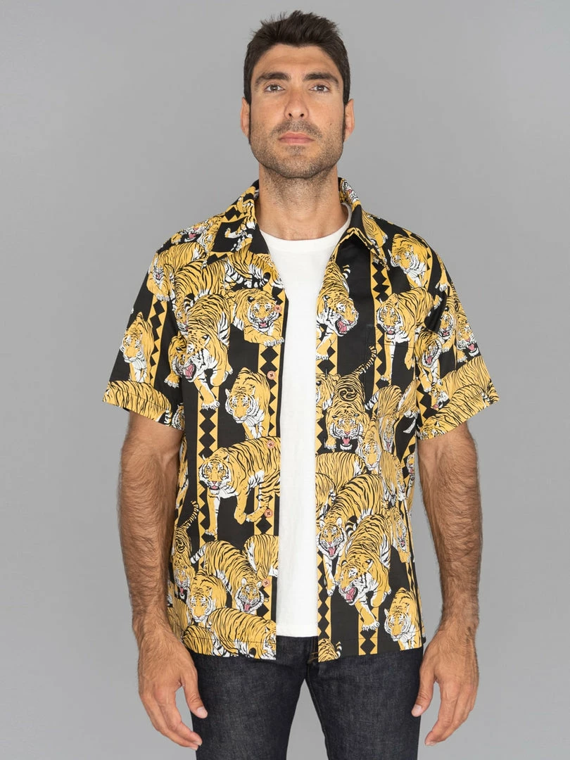 NEW ARRIVALS Samurai Jeans SSA22-HT One Hundred Tiger Shirt Black 4 NEW ARRIVALS Samurai Jeans SSA22-HT One Hundred Tiger Shirt Black