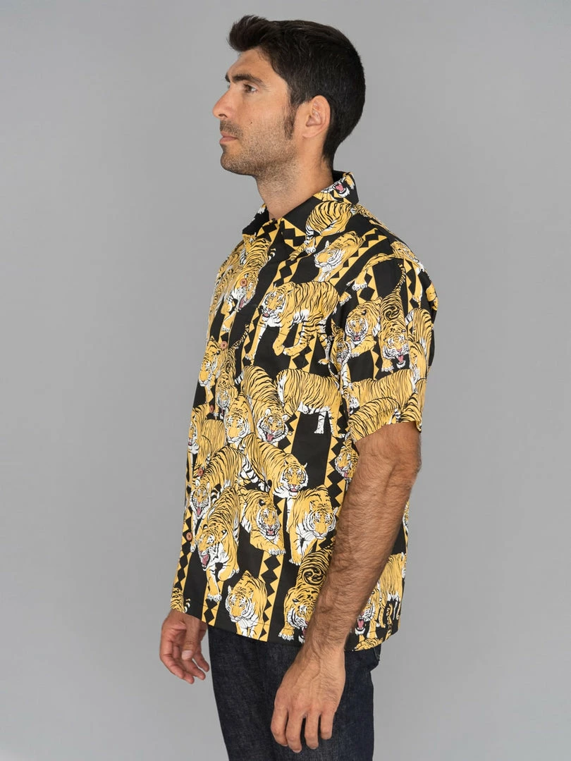 NEW ARRIVALS Samurai Jeans SSA22-HT One Hundred Tiger Shirt Black 6 NEW ARRIVALS Samurai Jeans SSA22-HT One Hundred Tiger Shirt Black