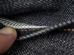 STUDIO D´ARTISAN Studio D'Artisan Suvin Gold D1837 Relaxed Tapered Jeans