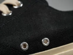 Trophy Clothing Mill Trainers Low-Top Black X Cream