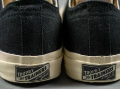 Trophy Clothing Mill Trainers Low-Top Black X Cream