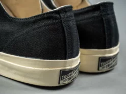 Trophy Clothing Mill Trainers Low-Top Black X Cream