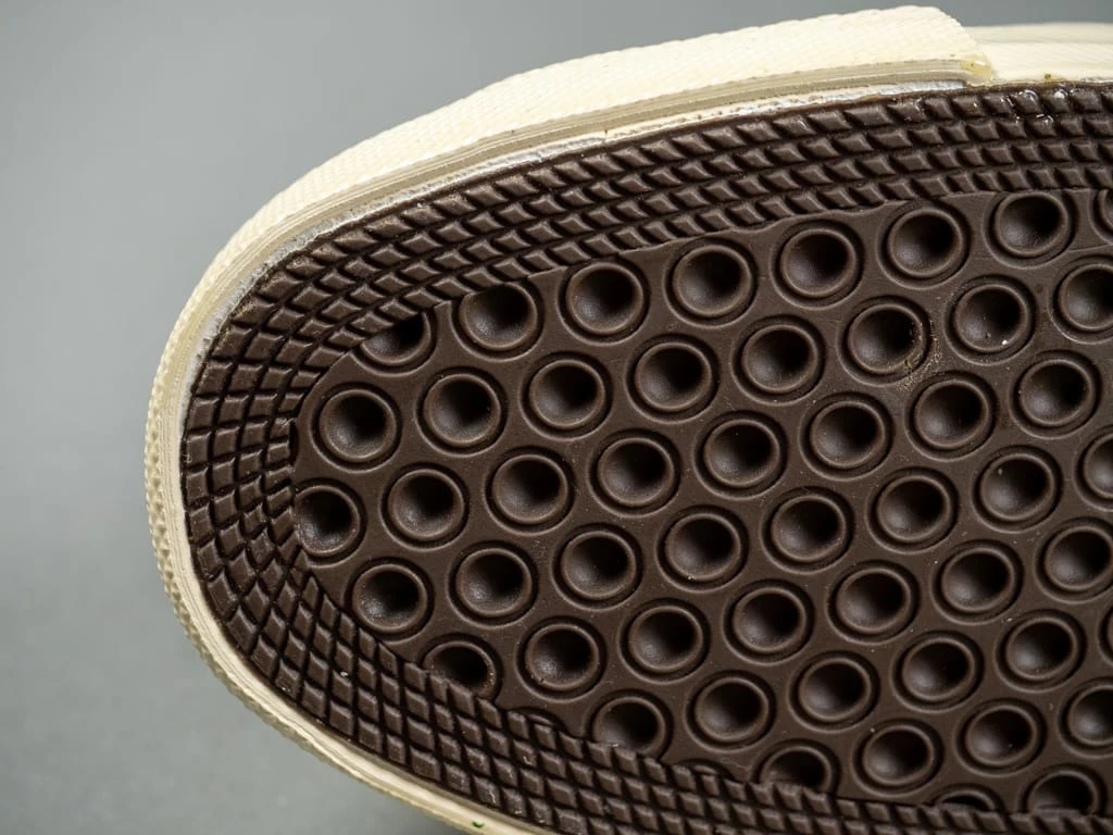 Trophy Clothing Mill Trainers Low-Top White X Cream 10 Trophy Clothing Mill Trainers Low-Top White X Cream