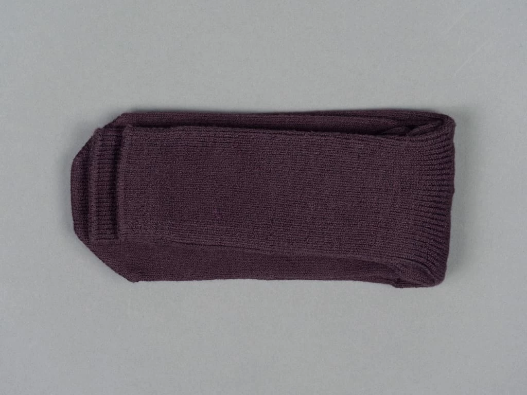 UES Yarn Uneveness Three-Ply Socks Brown 6 UES Yarn Uneveness Three-Ply Socks Brown