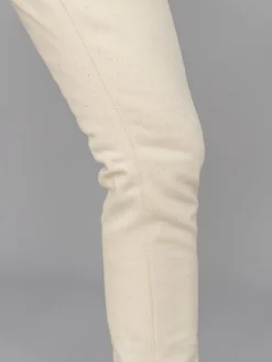 NEW ARRIVALS Rogue Territory 14oz Silveridge Ecru Slim Straight Jeans 35 NEW ARRIVALS Rogue Territory 14oz Silveridge Ecru Slim Straight Jeans