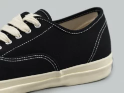 NEW ARRIVALS Trophy Clothing Mill Boat Shoes Black X Cream